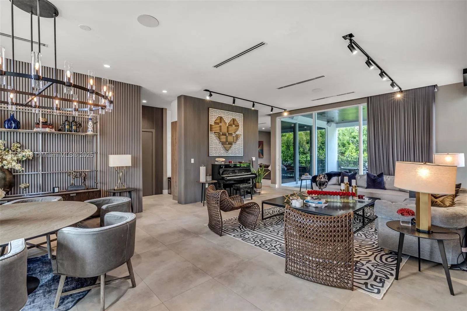 Key Biscayne, Florida 33149, United States, 6 Bedrooms Bedrooms, ,7 BathroomsBathrooms,Residential,Active,5489