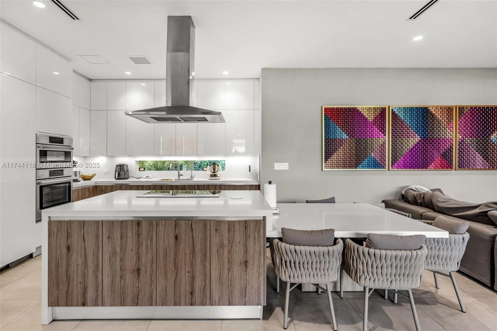 Key Biscayne, Florida 33149, United States, 6 Bedrooms Bedrooms, ,7 BathroomsBathrooms,Residential,Active,5489