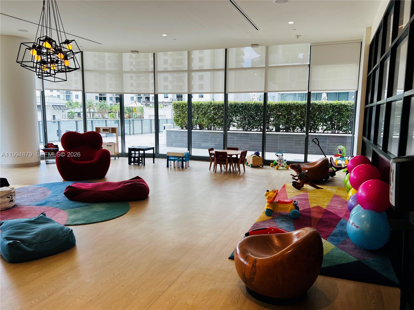 BRICKELL HEIGHTS EAST CON - Residential