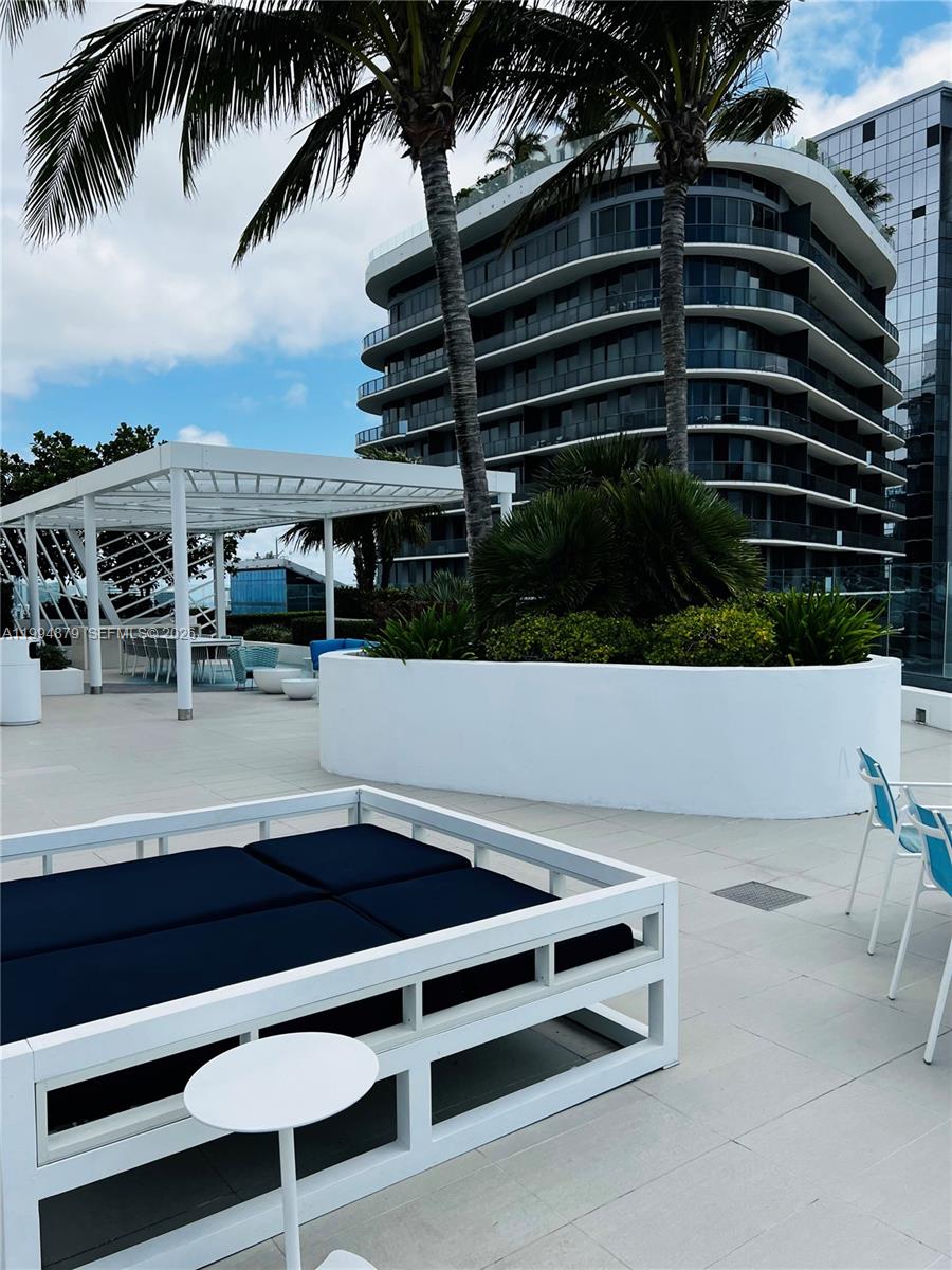 BRICKELL HEIGHTS EAST CON - Residential