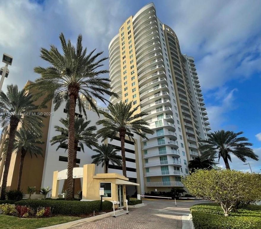 BEAUTIFUL 2-BED CORNER UNIT, VIEWS OF GOLF COURSE. STAINLESS STEEL APPLIANCES, GRANITE COUNTER-TOPS; MARBLE FLOOR. 1 PARKING SPACES SECOND CAR COMPLIMENTARY VALET. JUST WALKING TO THE BEAC STEPS AWAY FROM SHOPS AND RESTAURANT & COFFE SHOPS .POSSIBILY THE BEST DEAL  IN THE BUILDING FOR THE 2BED-2BATH. PLEANTY AMENITIES: POOL, JACUZZI, TENNIS, SPA & FITNESS CENTER, MOVIE THEATRE, BILLIARDS.ASSOCIATION FEE INCLUDE CABLE,WATER,INTERNET AND MAINTENANCE AGREEMENT FOR APPLIANCES AND PLUMBING WITH TOTAL APPLIANCES.  ADJ Sq Fee 1305