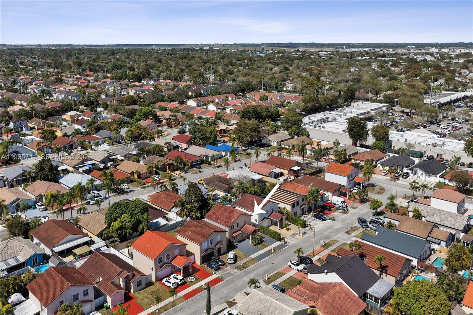 ROGER HOMES - Residential