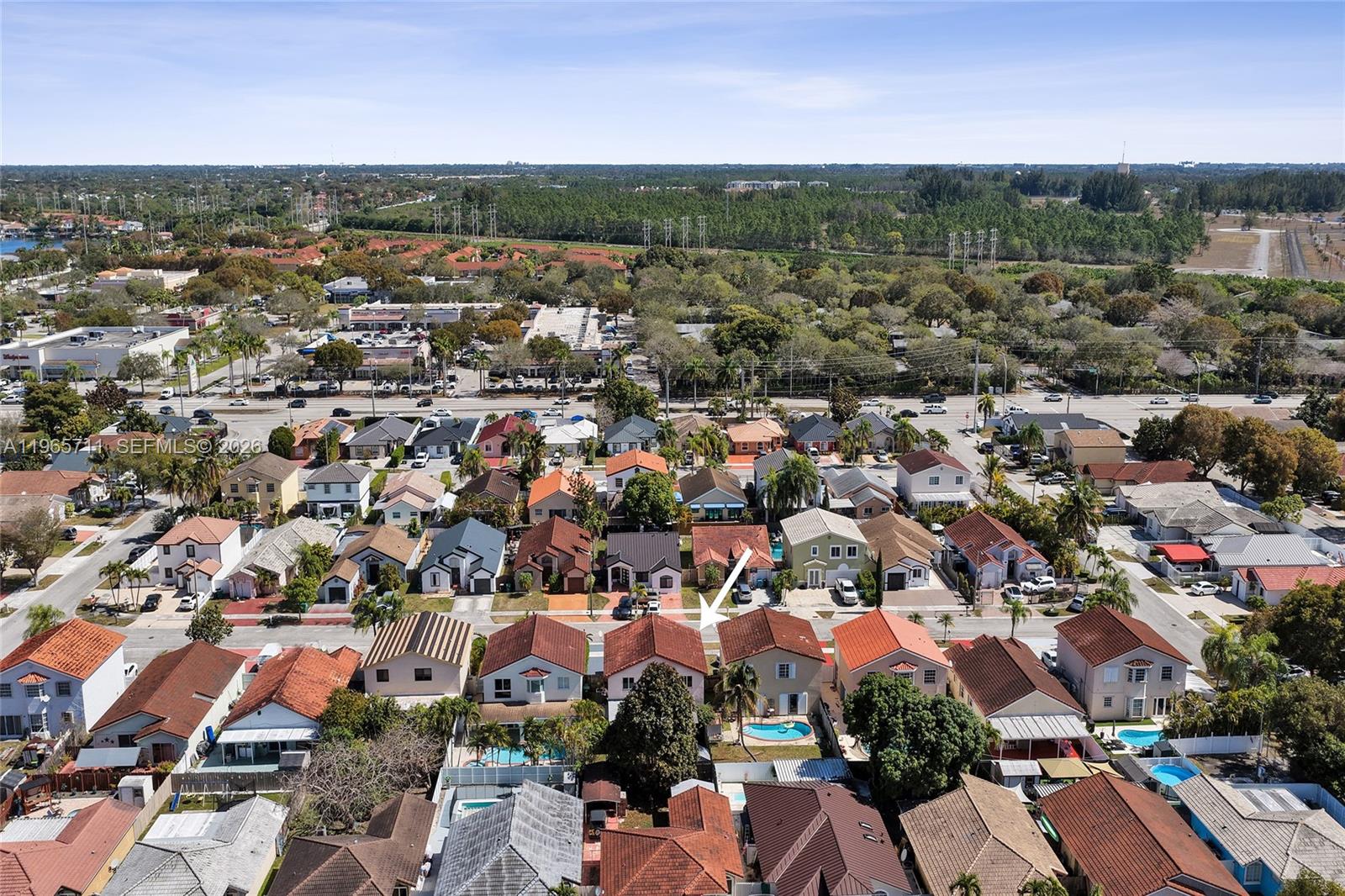 ROGER HOMES - Residential