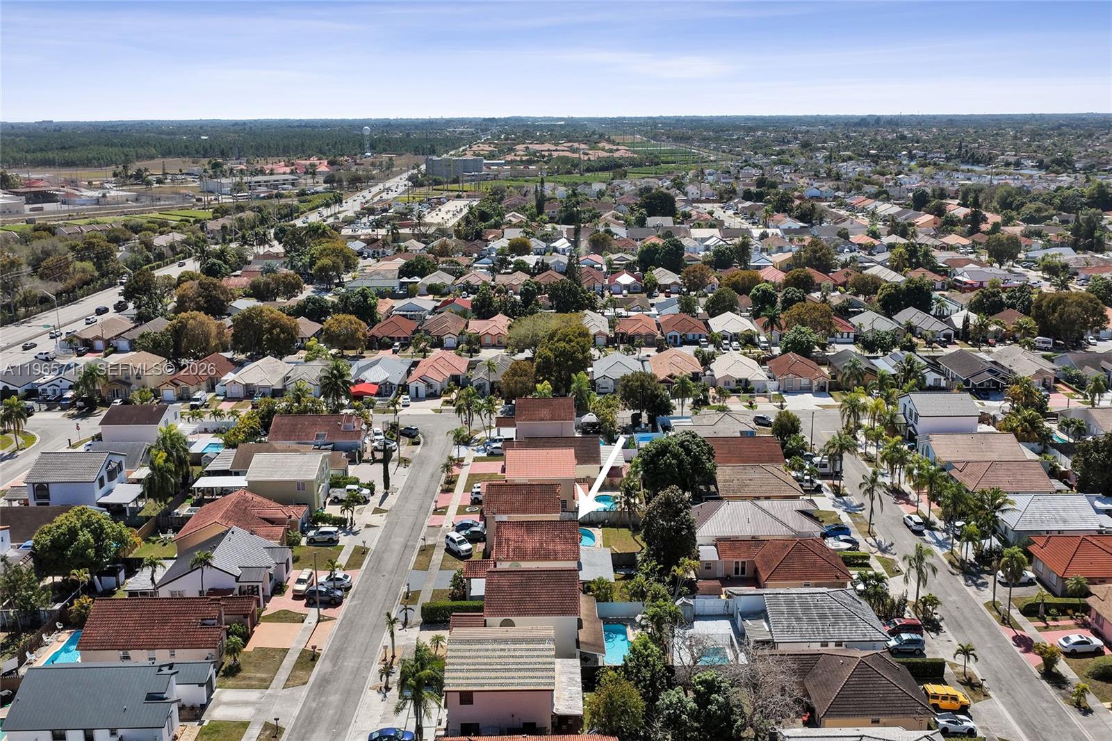 ROGER HOMES - Residential