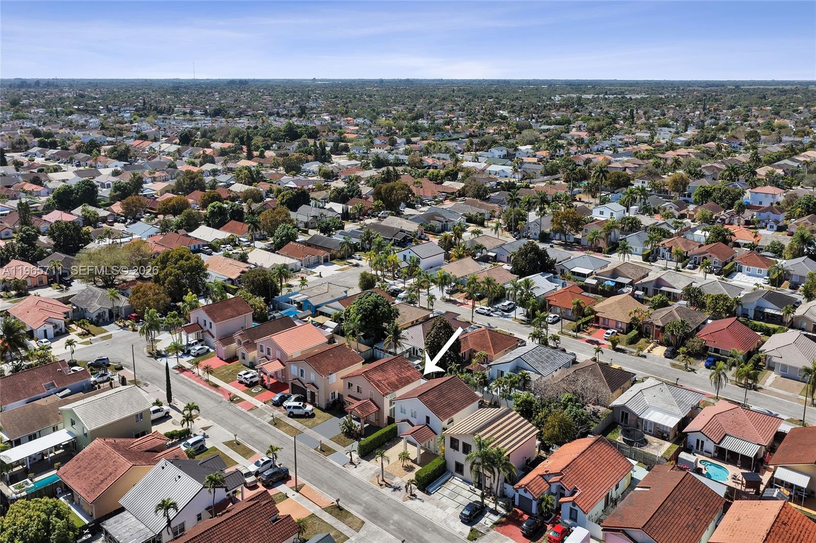 ROGER HOMES - Residential