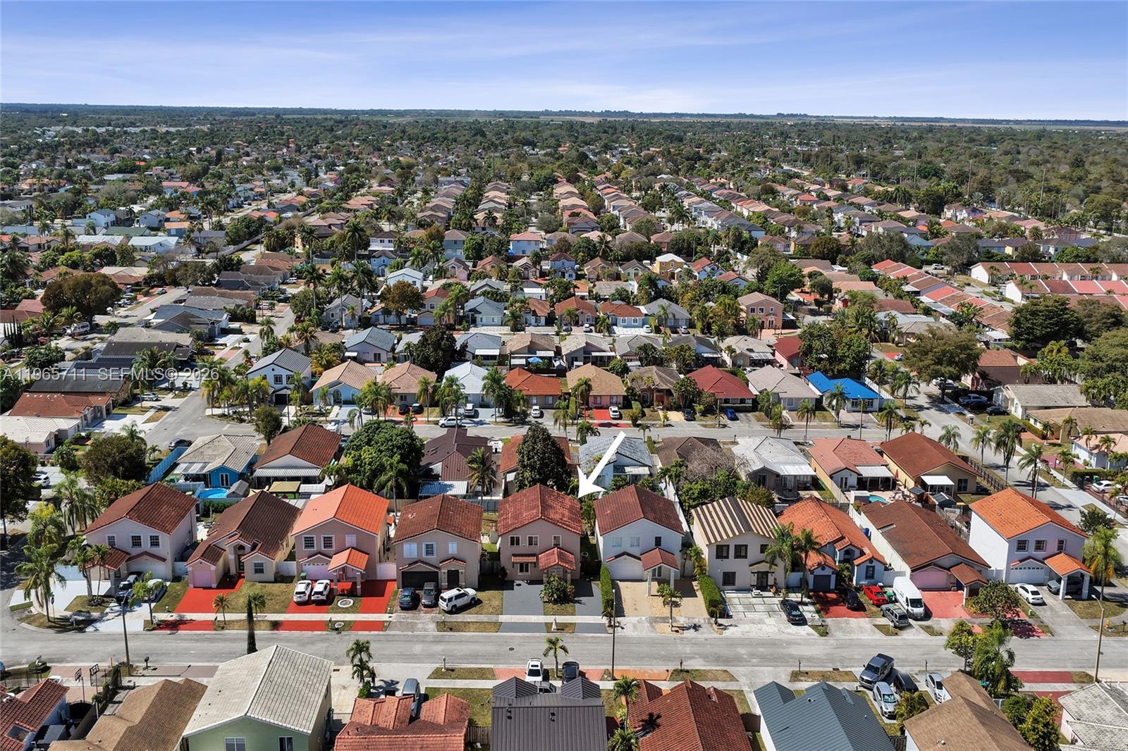 ROGER HOMES - Residential