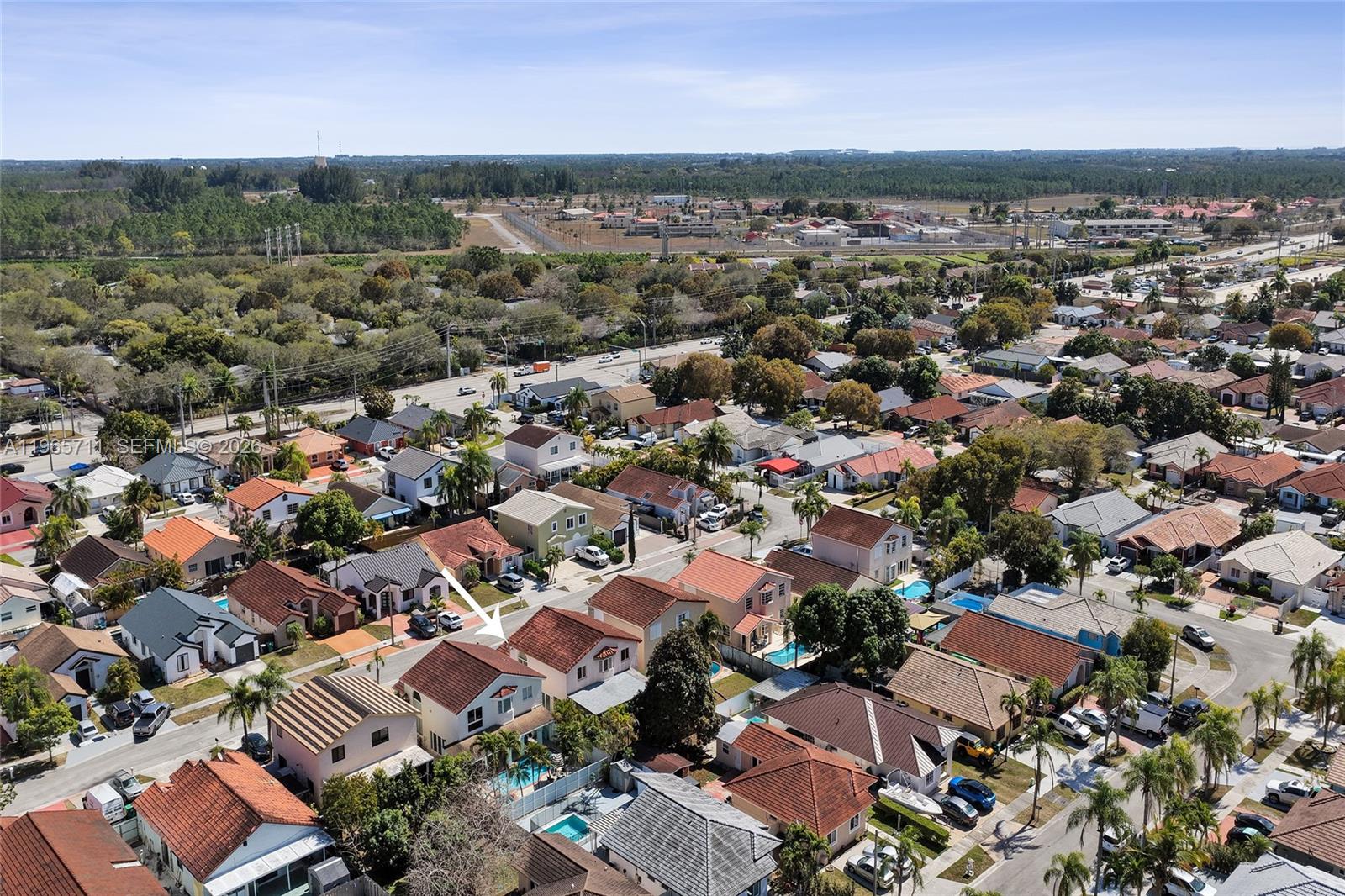 ROGER HOMES - Residential