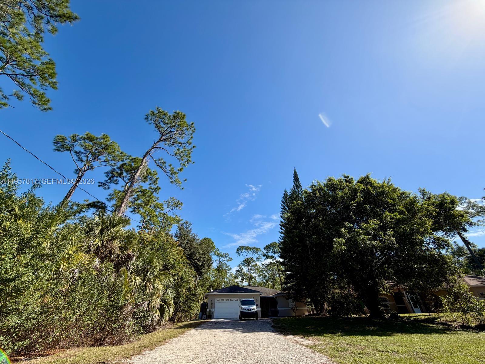 GOLDEN GATE ESTATES - Residential