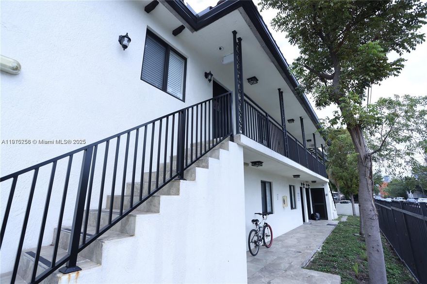 New two-floor high apartment building of 6 units fenced and with its own parking space. All apartments are fully equipped with their own kitchen and central AC. There is fenced-free parking on the premises right next to the building and it's controlled by a keypad. A paid washer and dryer are shared with other apartments, and it's located in the building. Investment opportunity!! The Miami trolley provides free service to Brickell, Midtown and locations throughout the city from Little Havana.