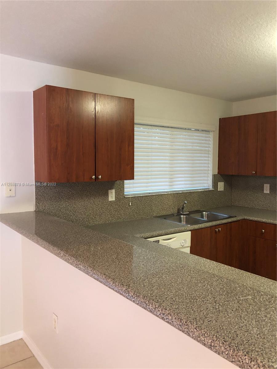 CEDARS WOODS HOMES CONDO - Residential Lease