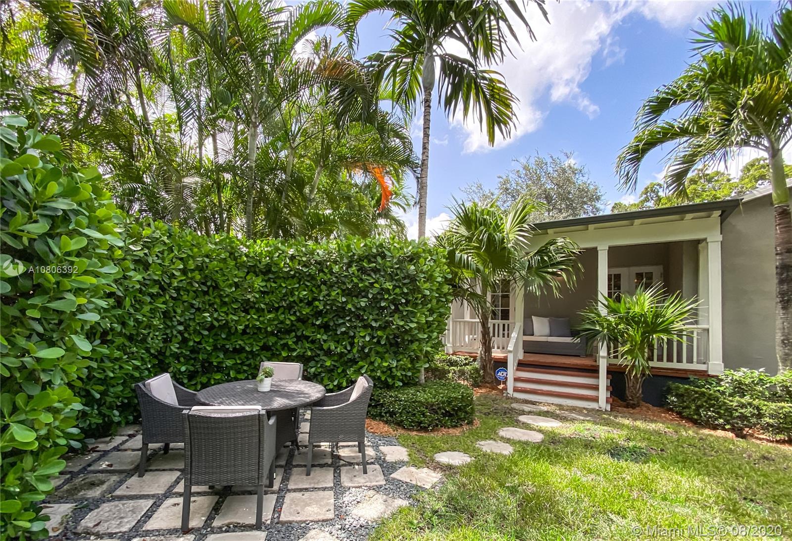 CORAL ESTATES - Residential