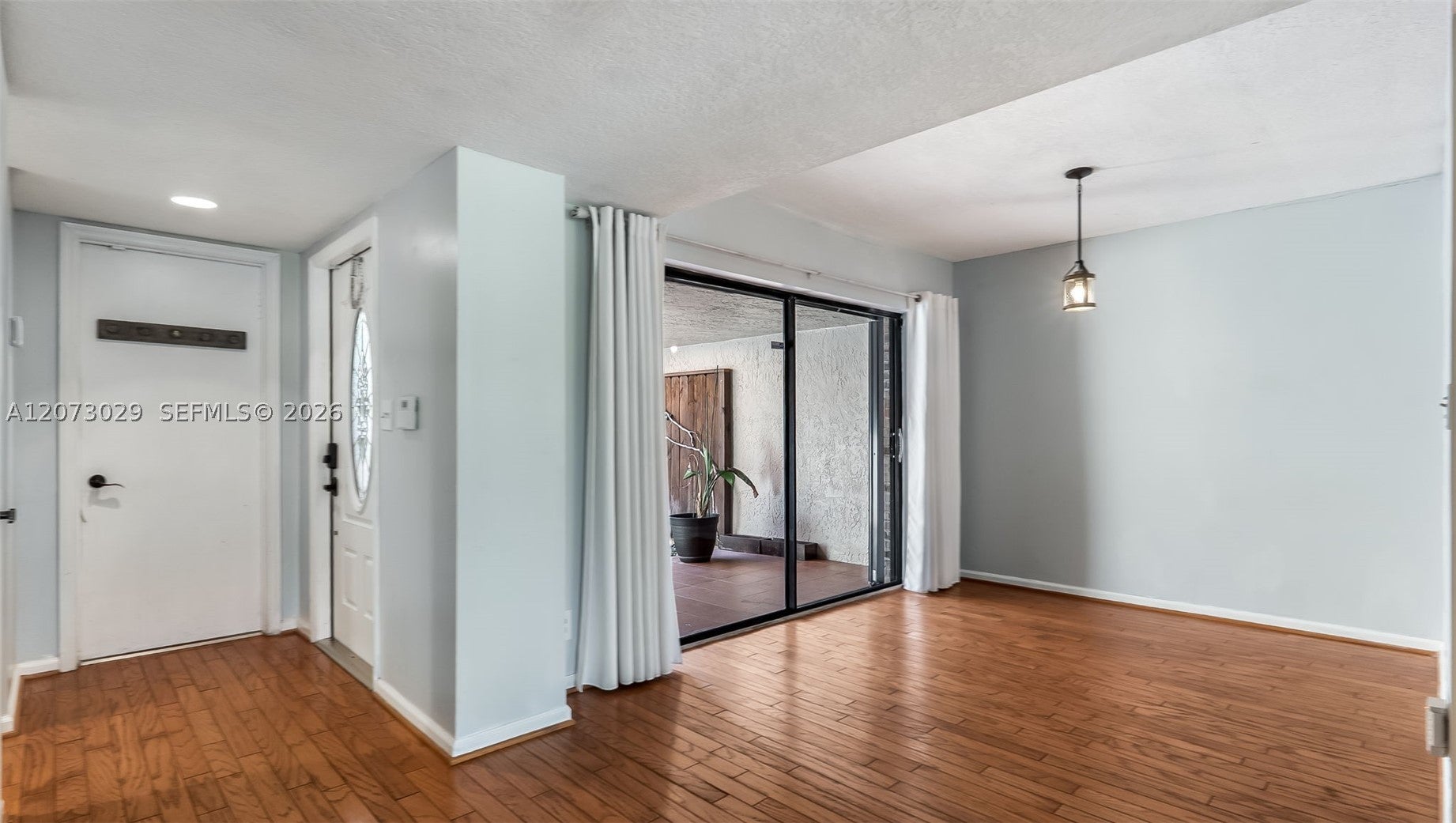 11112 N Harmony Lake Cir