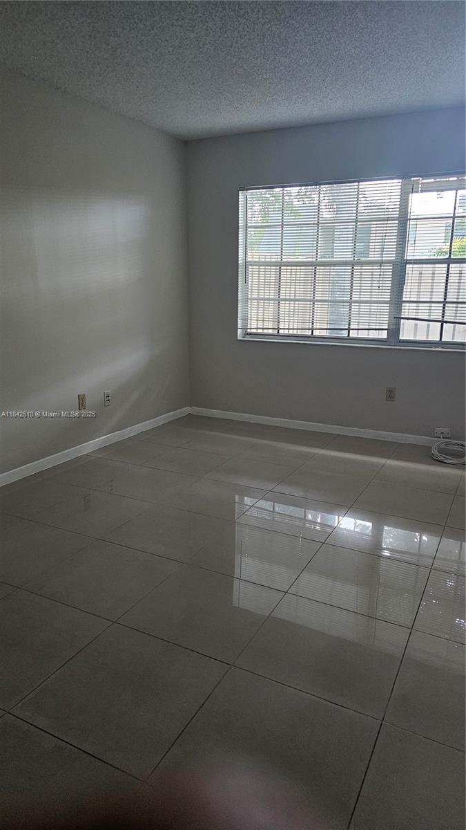 NOVA HILLS NORTH CONDO - Residential