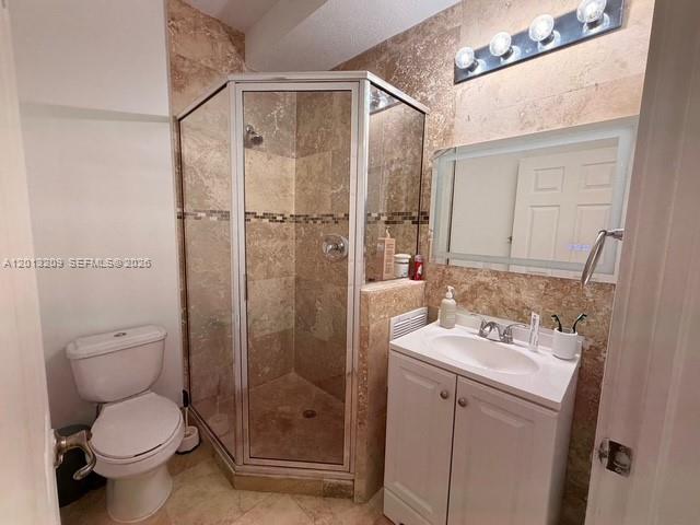 COSTA BONITA - Residential Lease