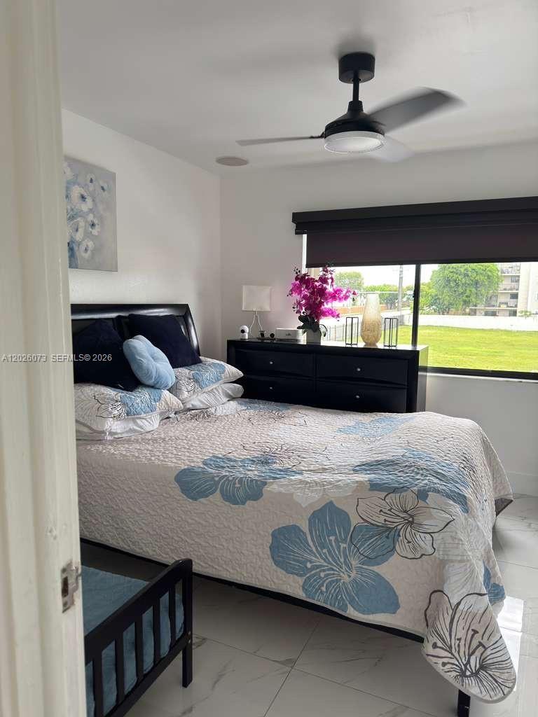 MIDWAY FOREST CONDO - Residential