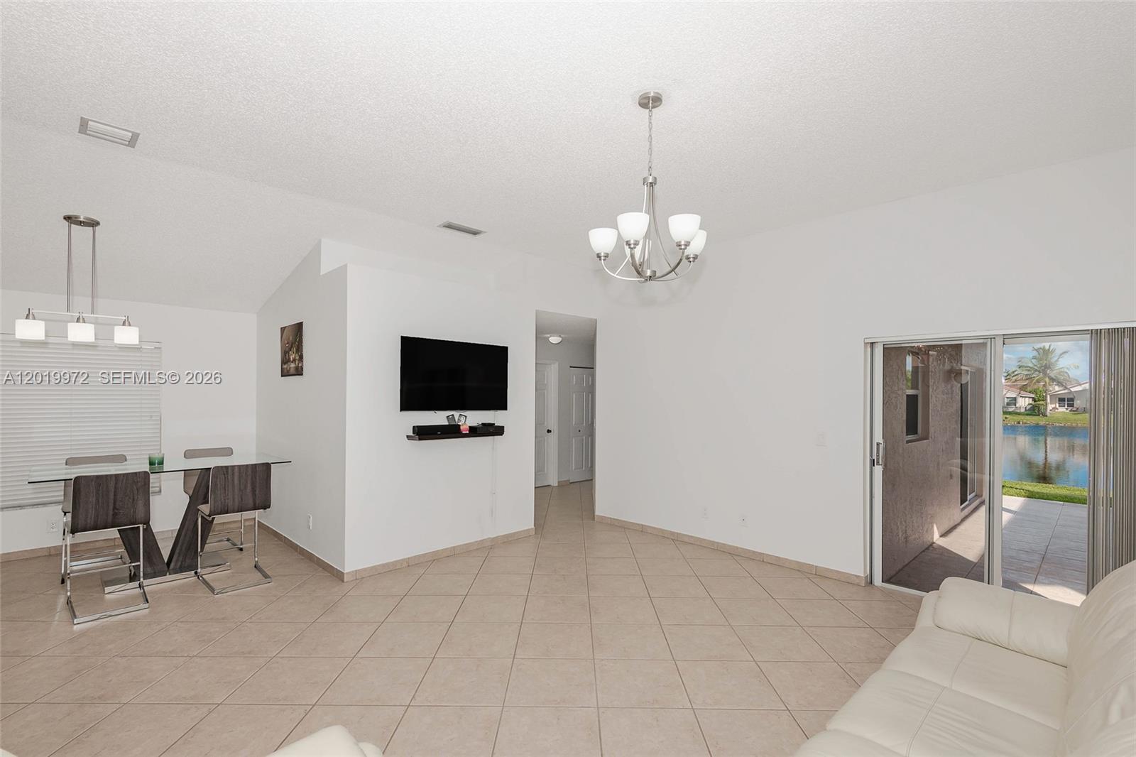SILVER LAKES PHASE III - Residential