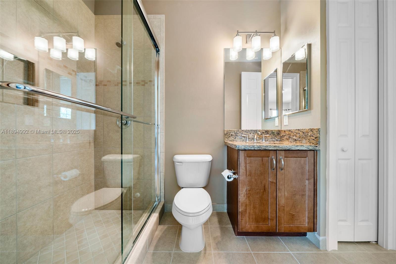 HYDER AGR PUD PL 5 - Residential Lease