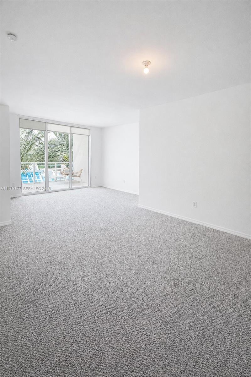 THE PLAZA 851 BRICKELL CO - Residential Lease