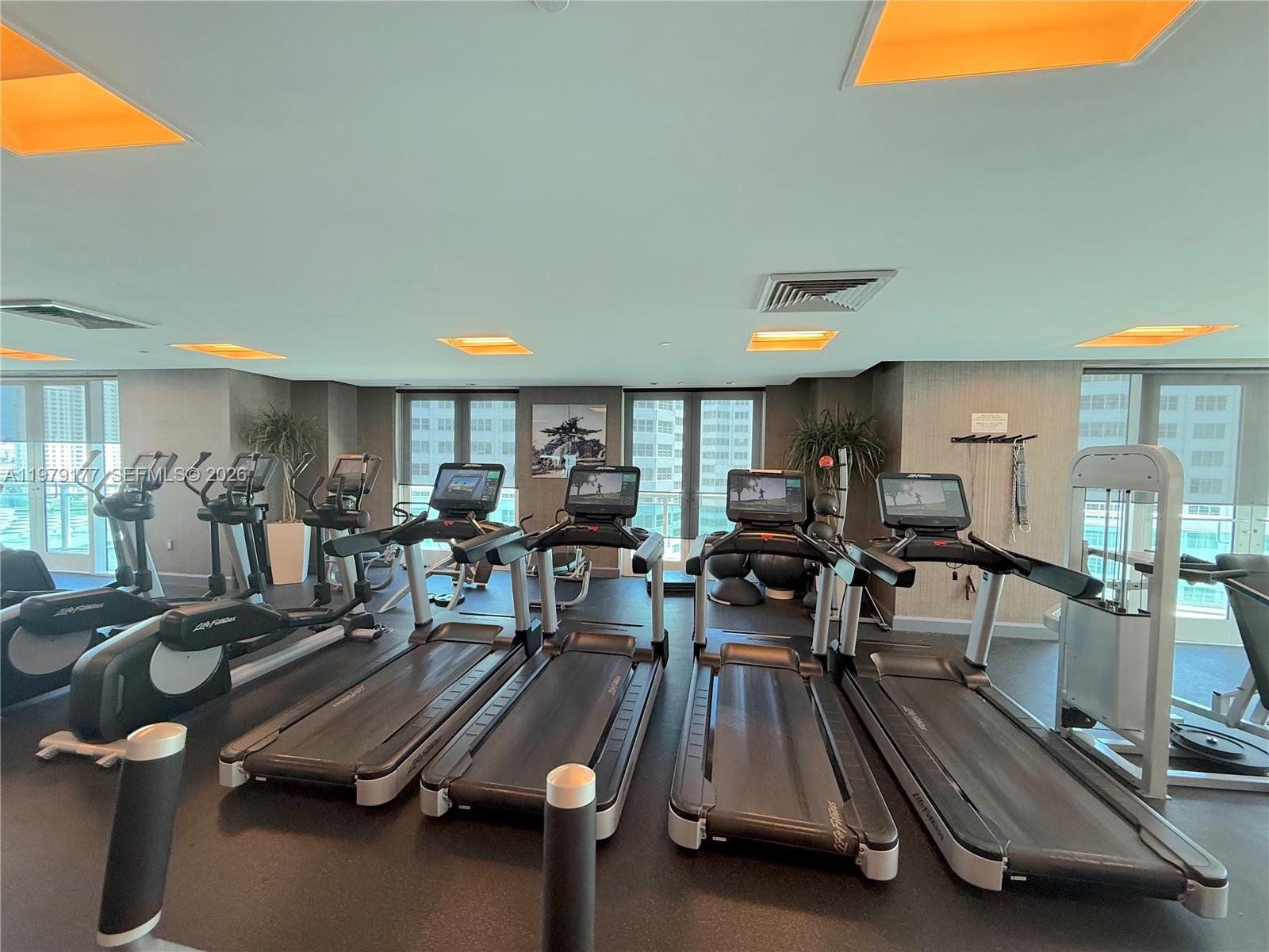 THE PLAZA 851 BRICKELL CO - Residential Lease