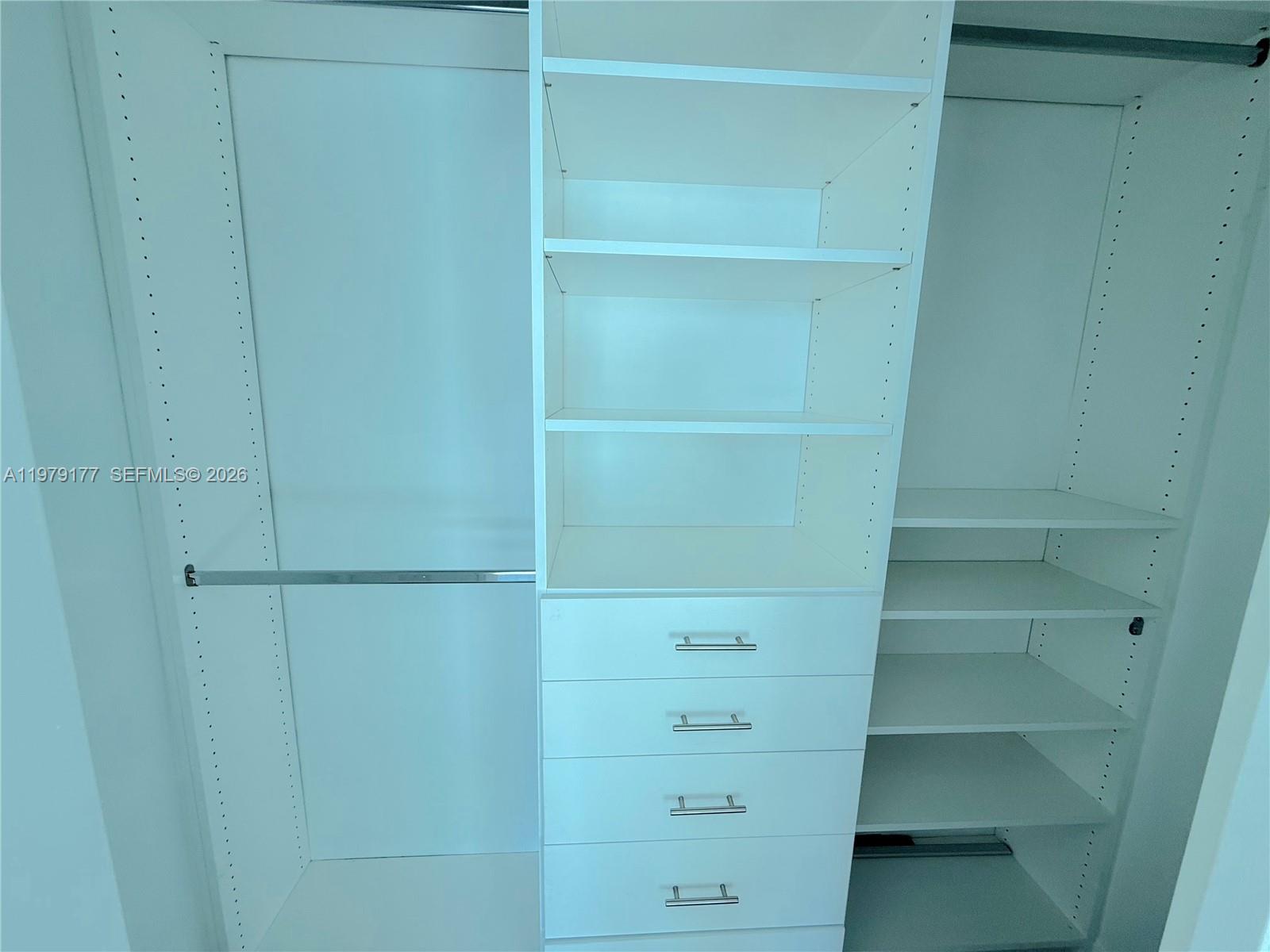 THE PLAZA 851 BRICKELL CO - Residential Lease