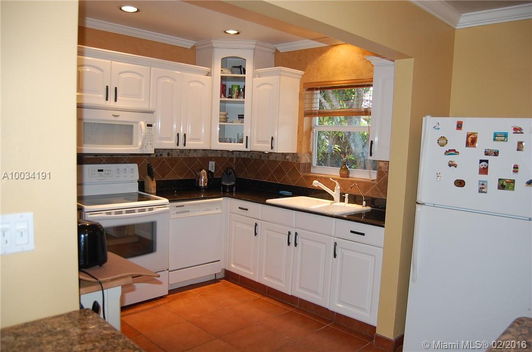 Mary-Knoll 39-48 B - Residential Lease