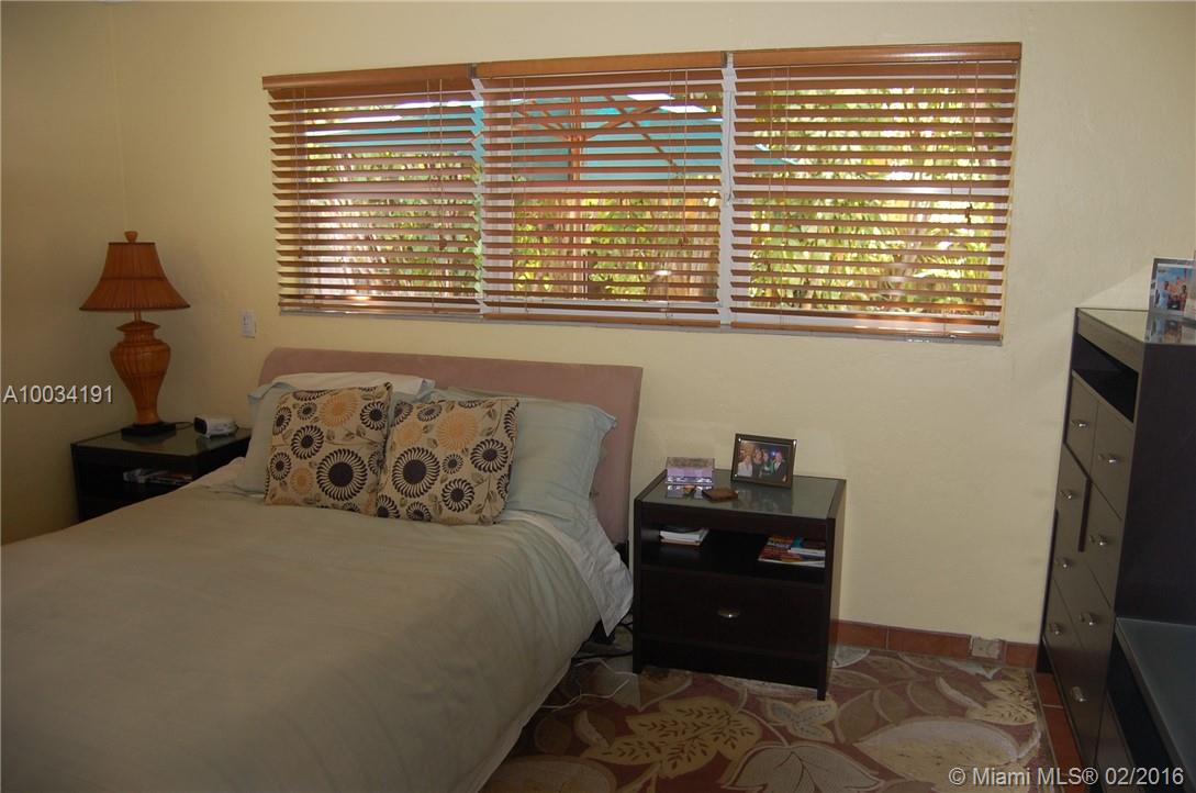 Mary-Knoll 39-48 B - Residential Lease