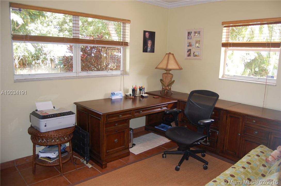 Mary-Knoll 39-48 B - Residential Lease