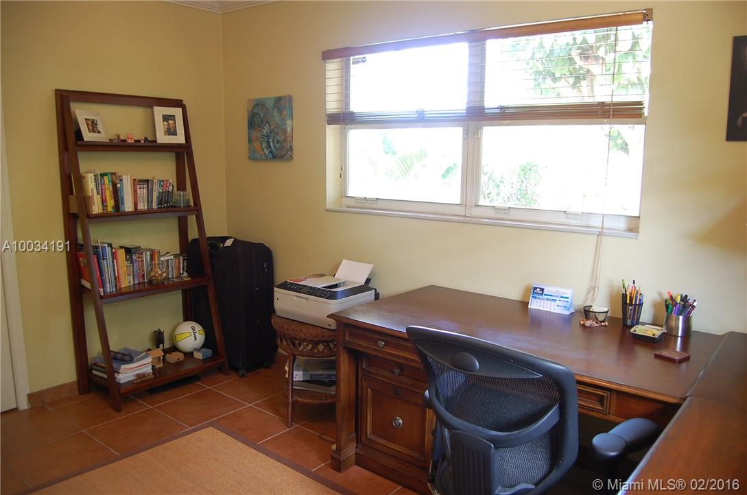 Mary-Knoll 39-48 B - Residential Lease