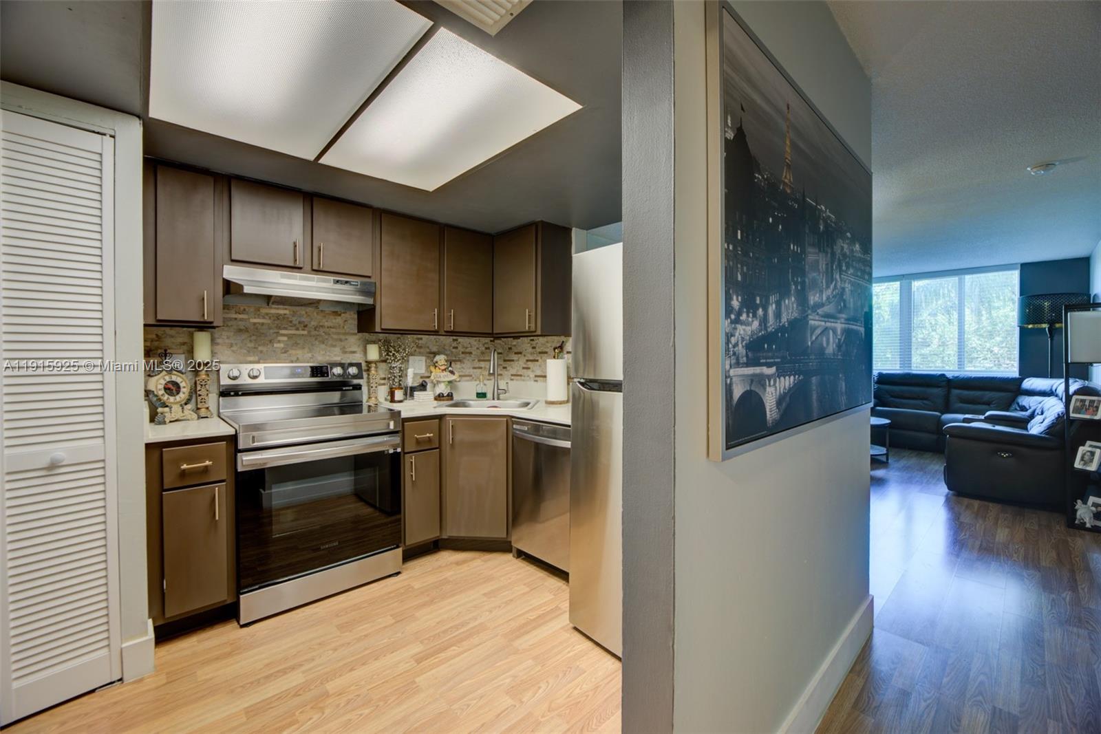 PALM COURT CONDO - Residential