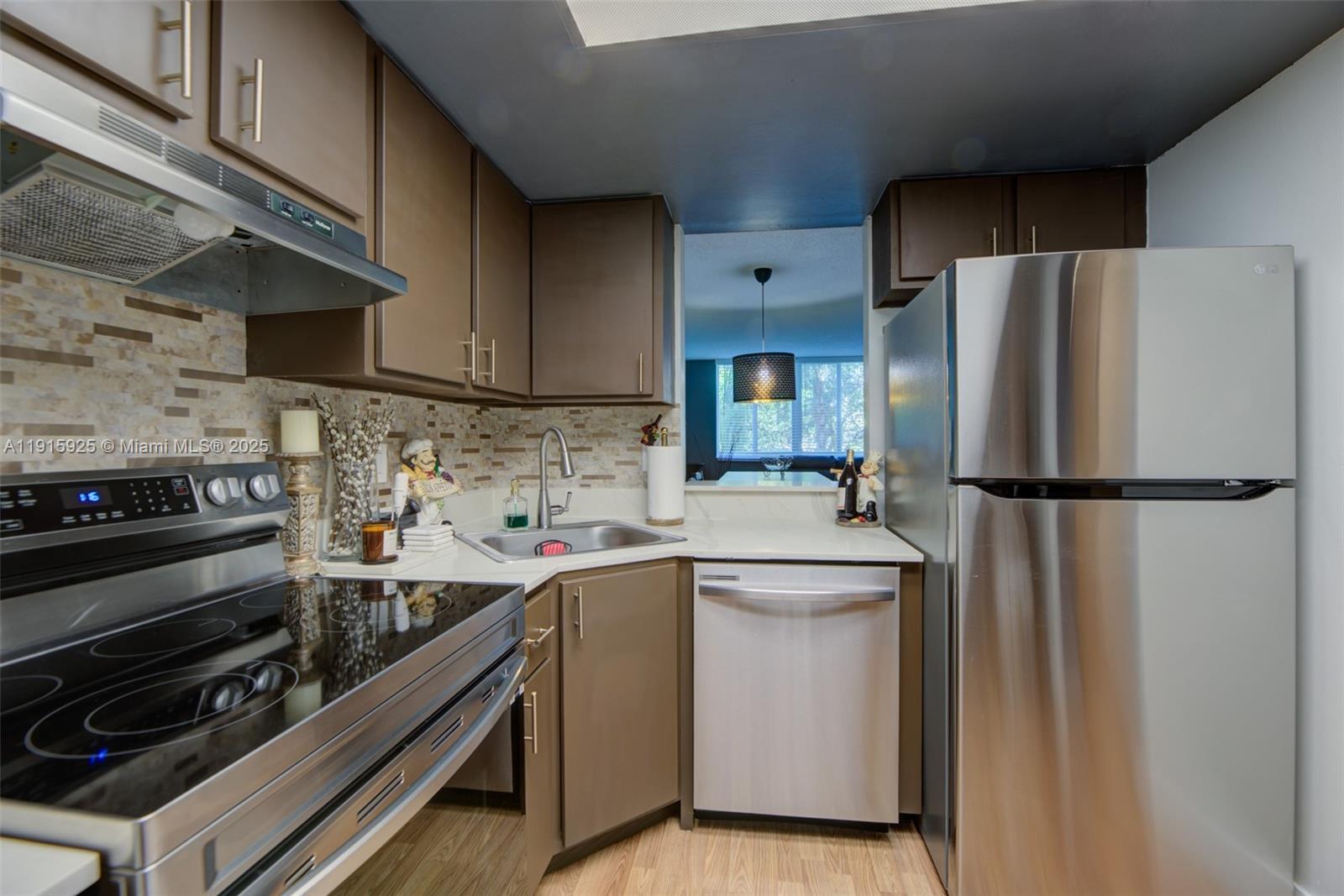 PALM COURT CONDO - Residential