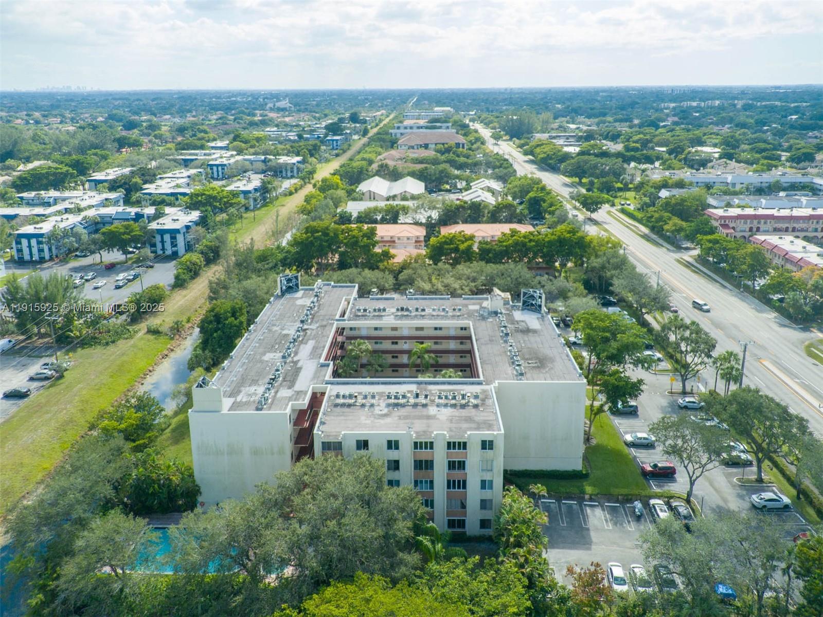 PALM COURT CONDO - Residential