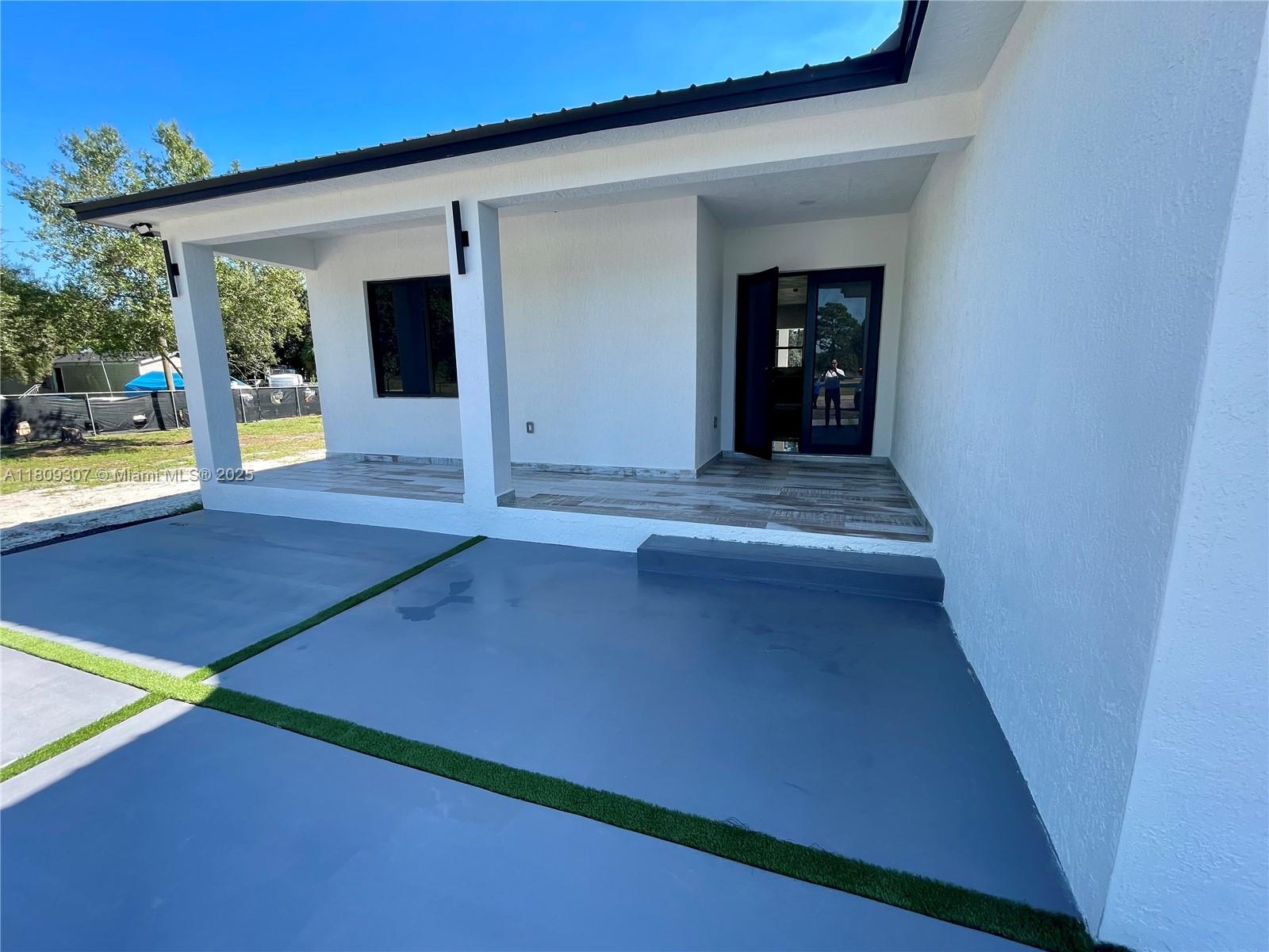 Montura Ranch Est 1 ST S/D - Residential