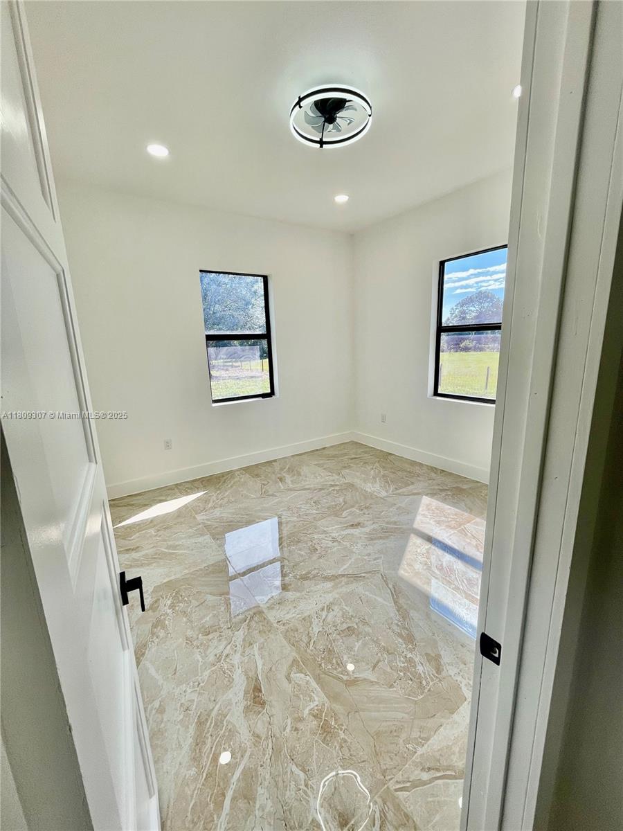 Montura Ranch Est 1 ST S/D - Residential