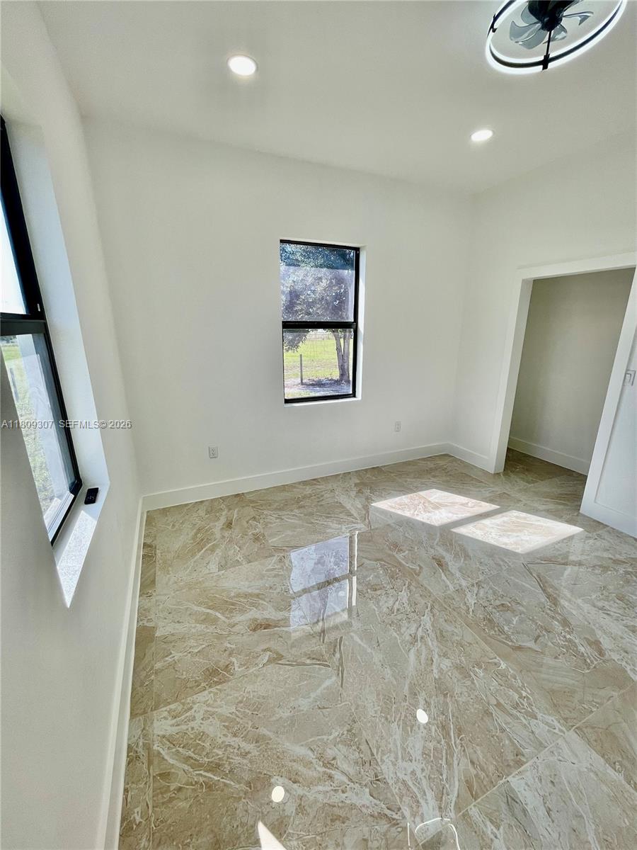 Montura Ranch Est 1 ST S/D - Residential