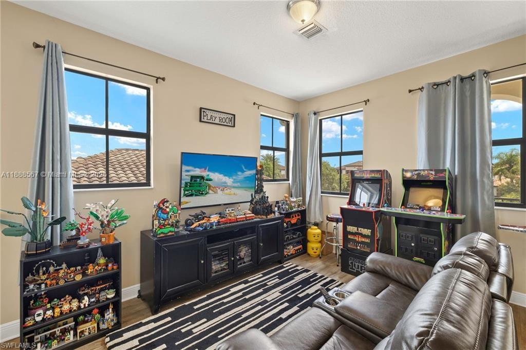 Maple Ridge At Ave Maria P - Residential