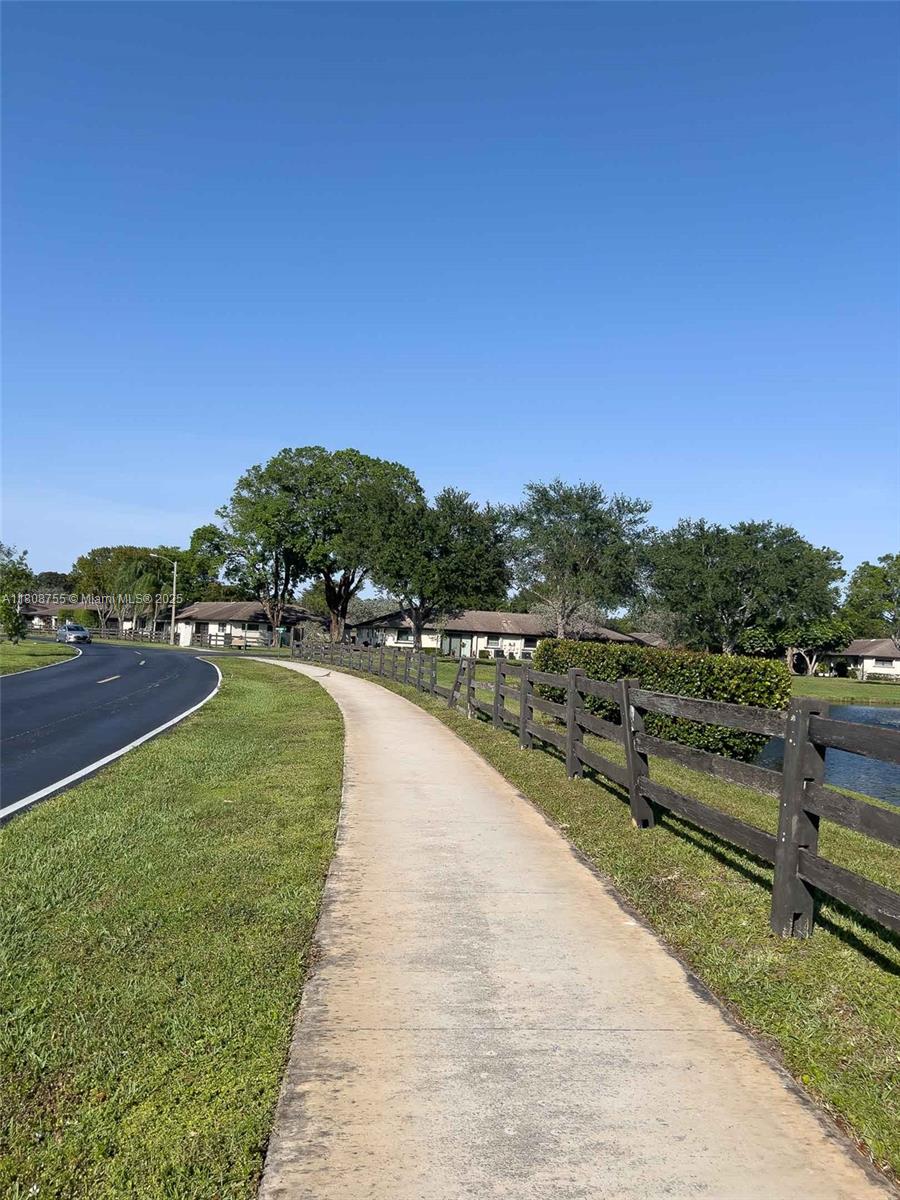 GREENTREE VILLAS CONDO - Residential