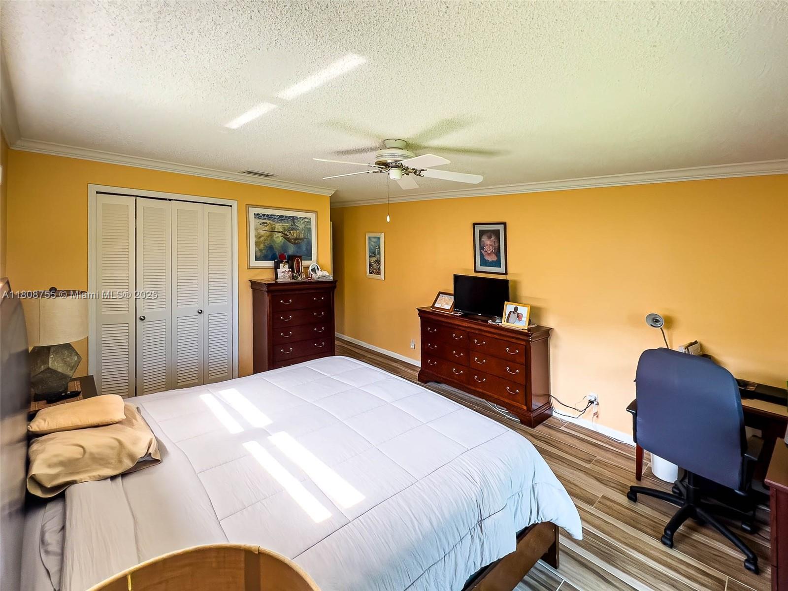 GREENTREE VILLAS CONDO - Residential