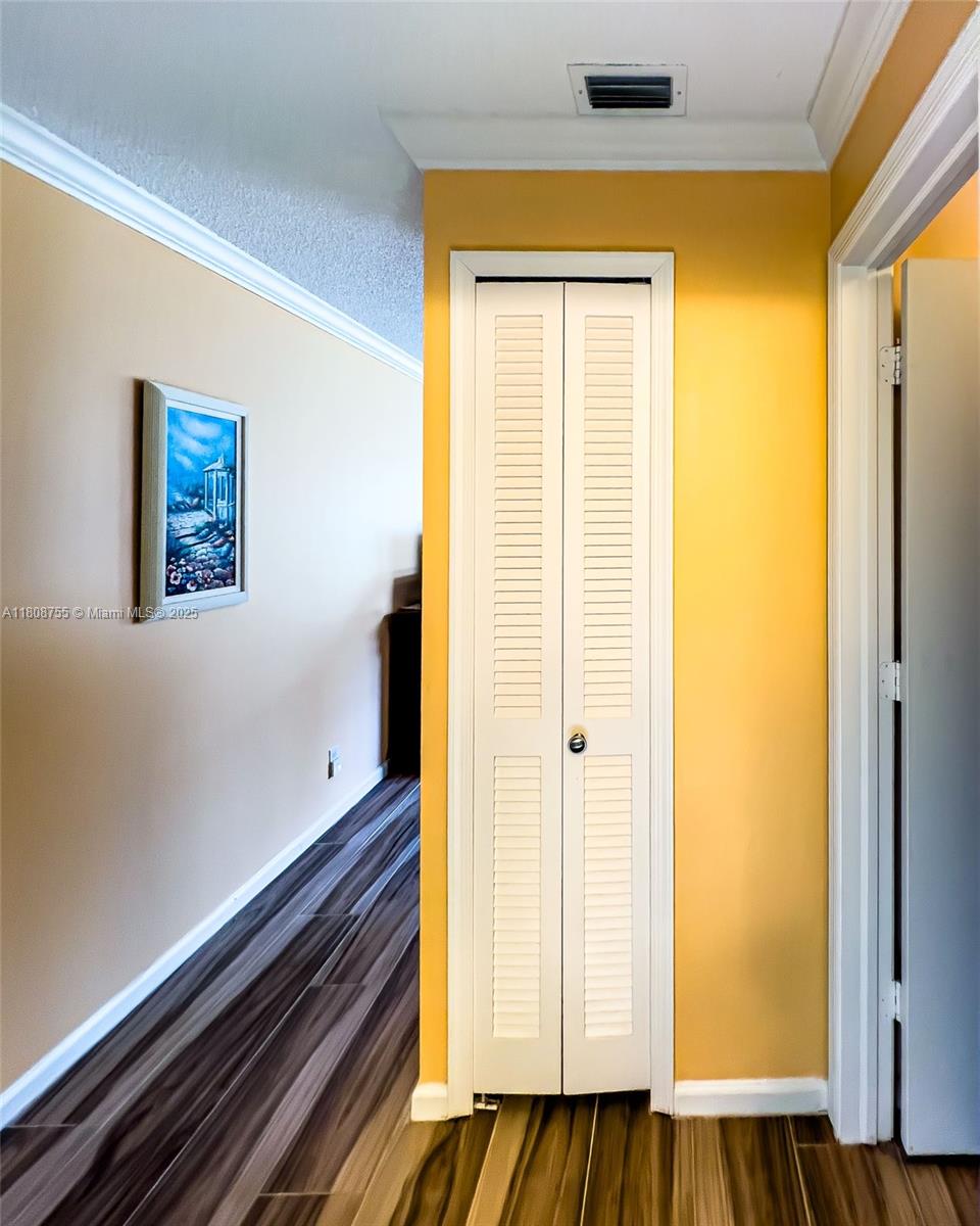 GREENTREE VILLAS CONDO - Residential