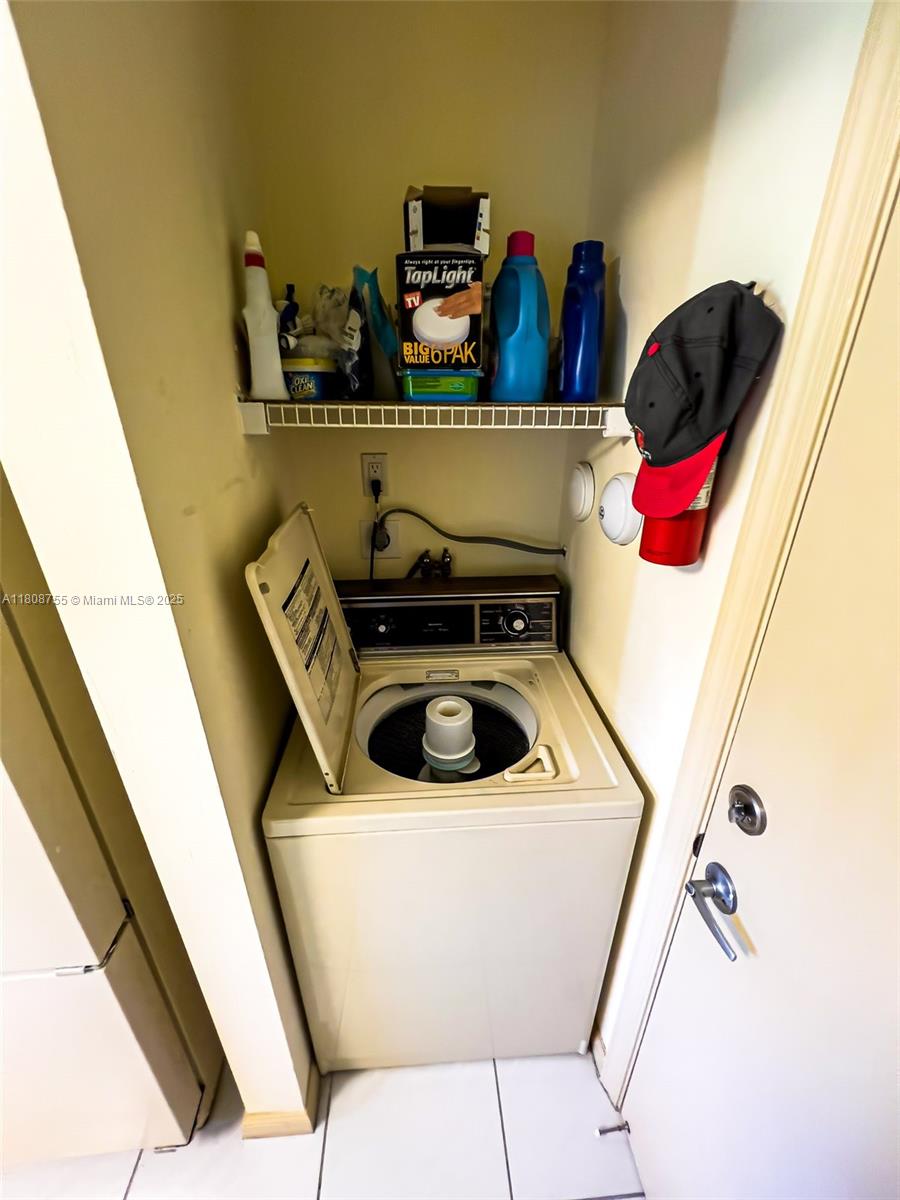 GREENTREE VILLAS CONDO - Residential