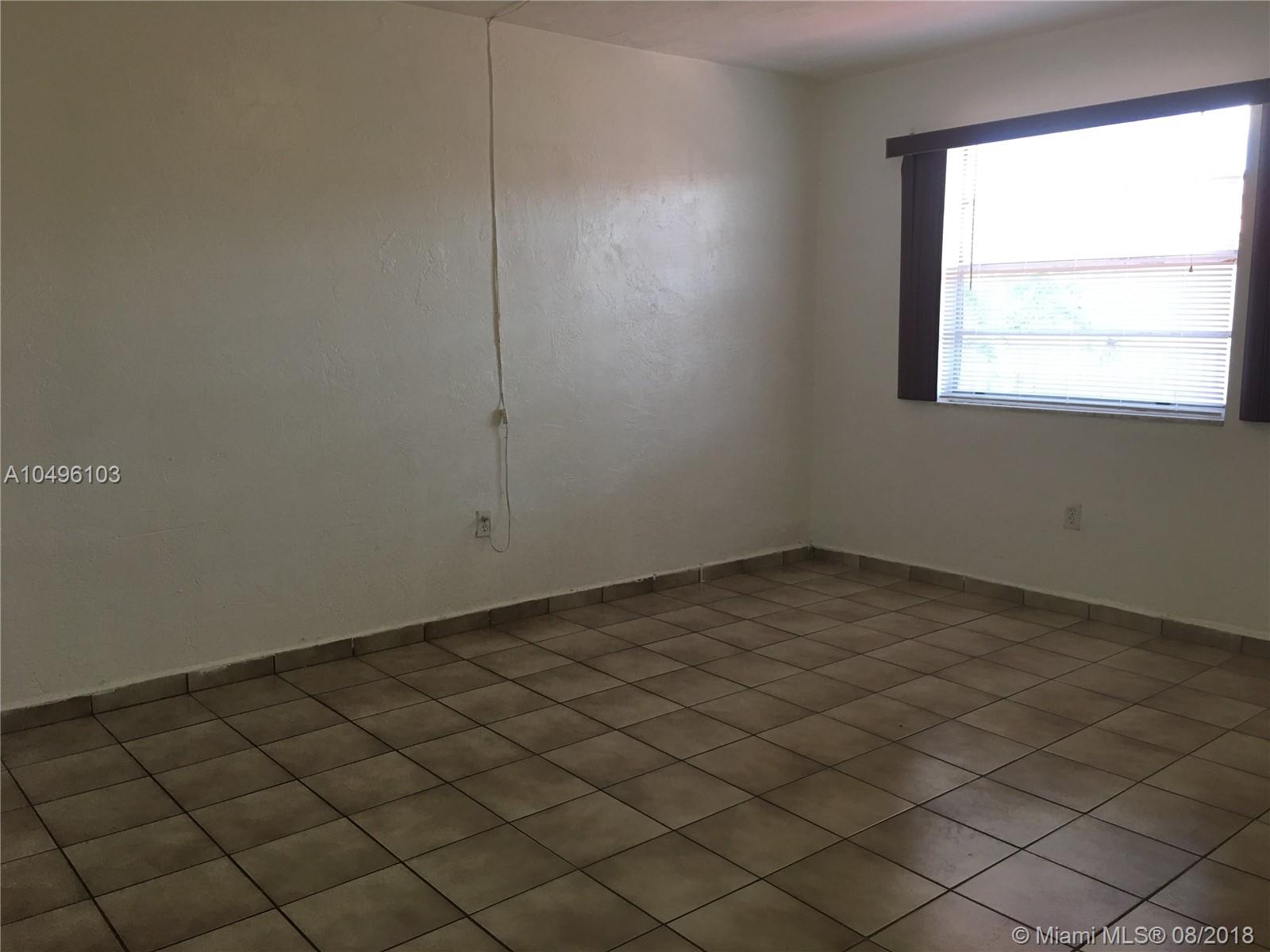 ROYAL PALM GARDENS CONDO - Residential Lease