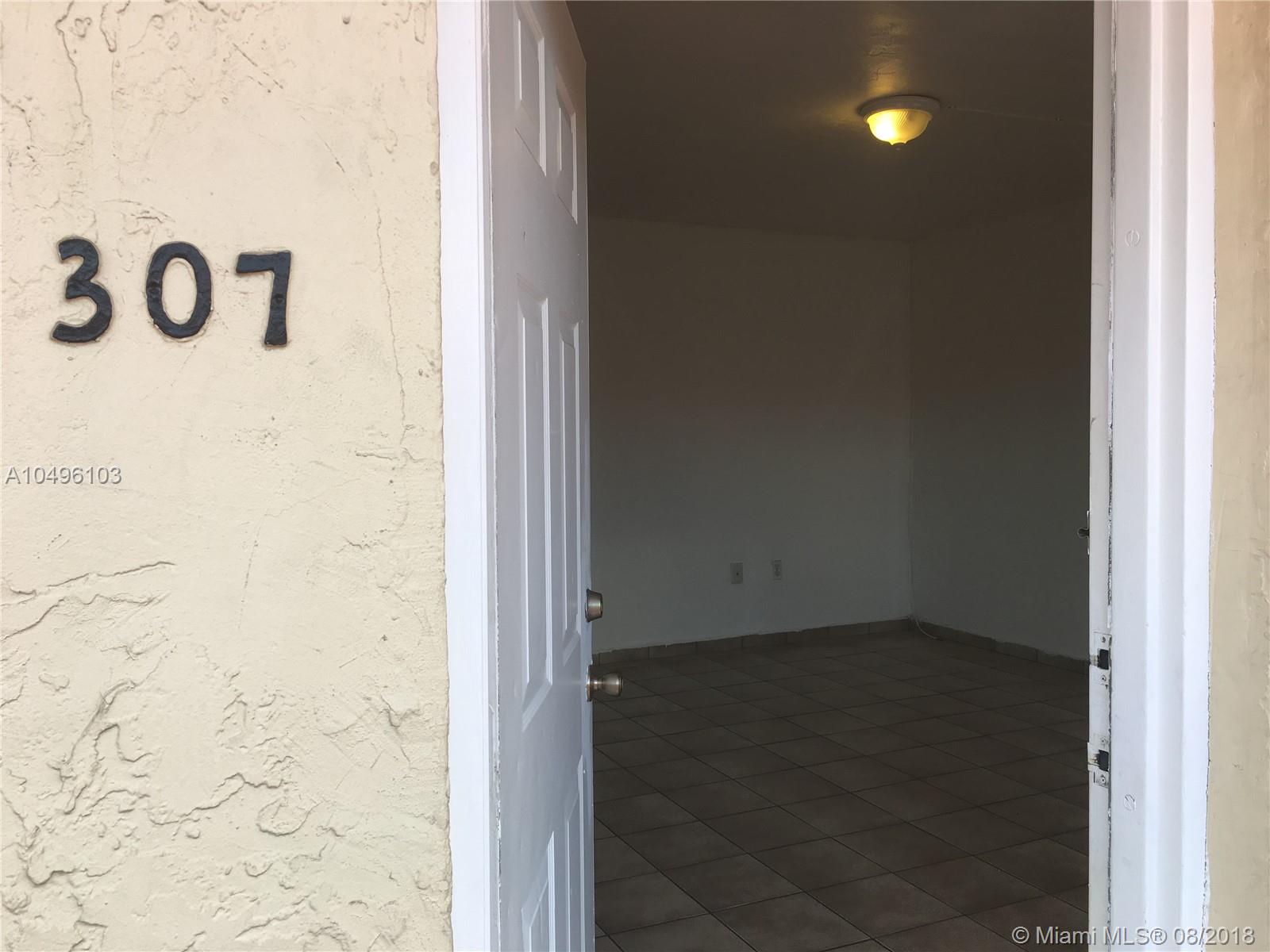ROYAL PALM GARDENS CONDO - Residential Lease