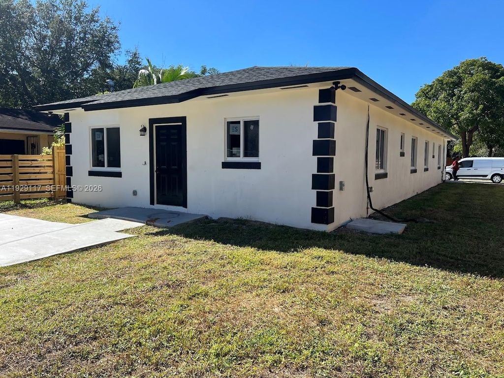 Photo of 9254 NW 3rd Ave, Miami, FL 33150 (MLS # A11929117)