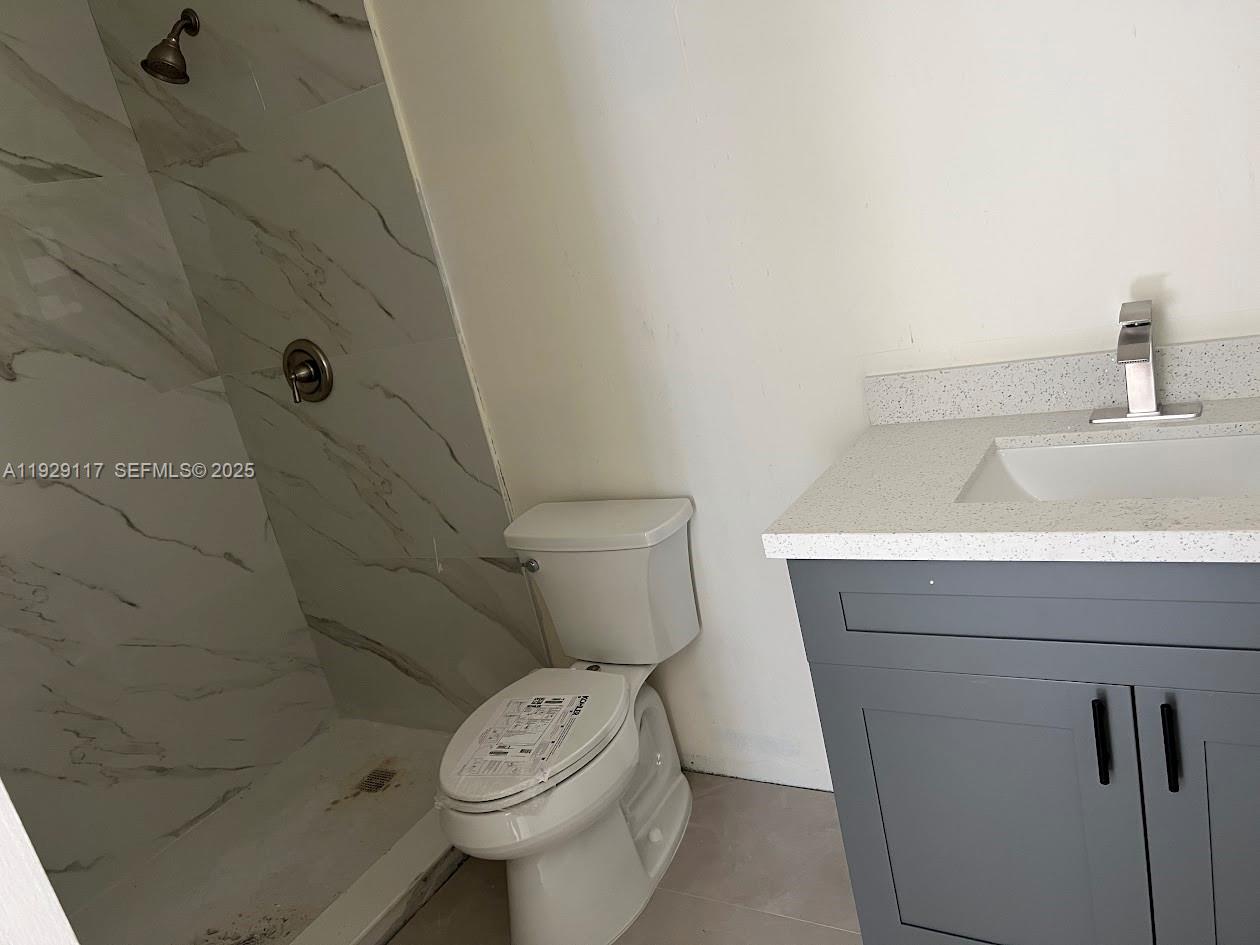 PINEWOOD PARK - Residential Income