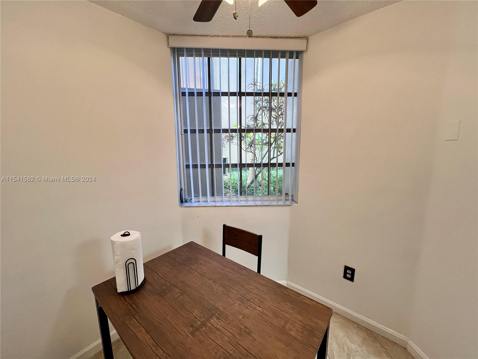 UNIVERSITY INN CONDO - Residential