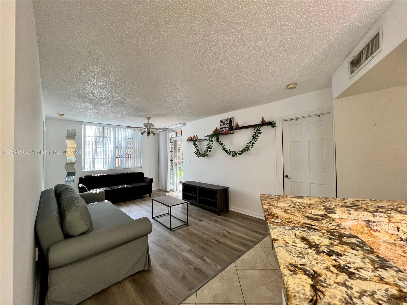 UNIVERSITY INN CONDO - Residential