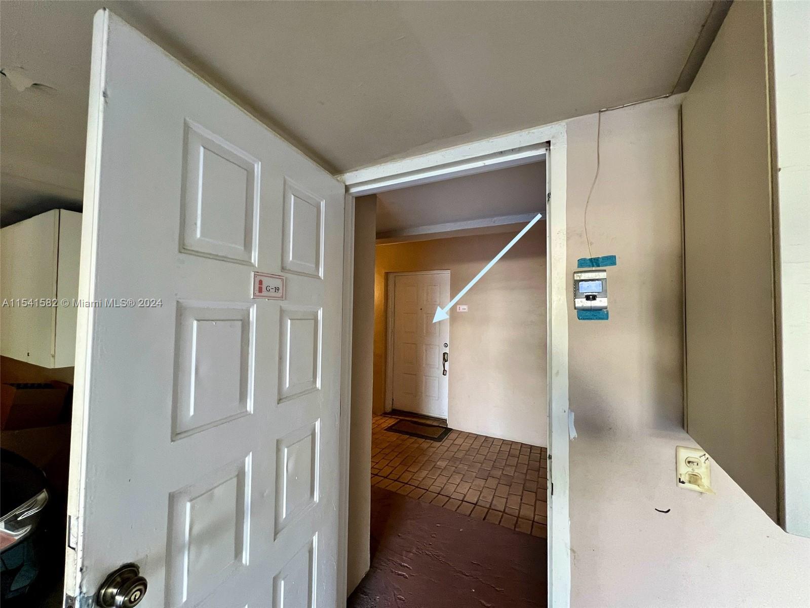 UNIVERSITY INN CONDO - Residential