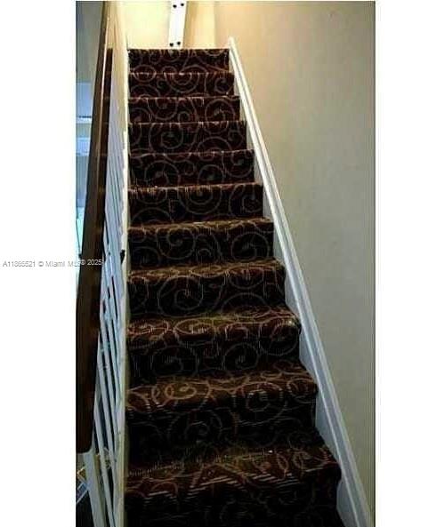 MIDWAY MANSIONS TOWNHOMES - Residential