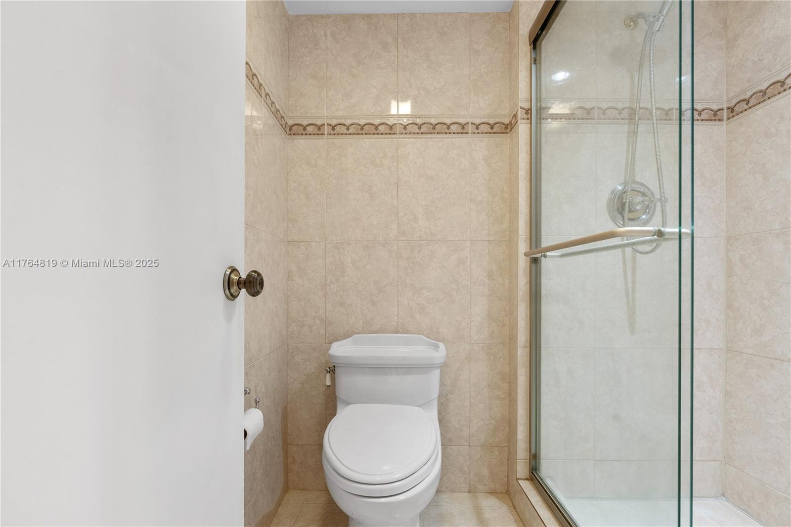 VILLA DORADA CONDO NO 2 - Residential