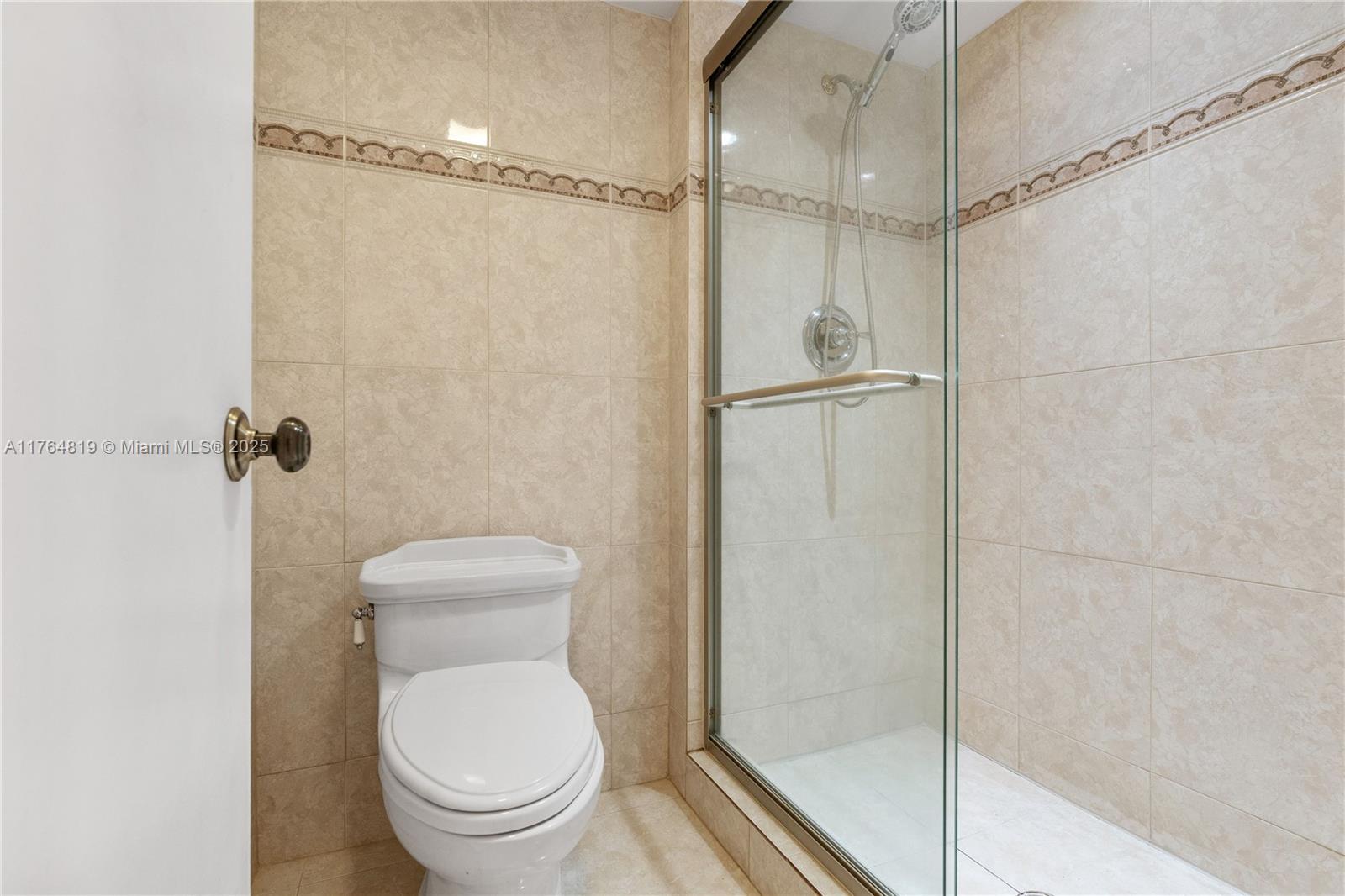 VILLA DORADA CONDO NO 2 - Residential