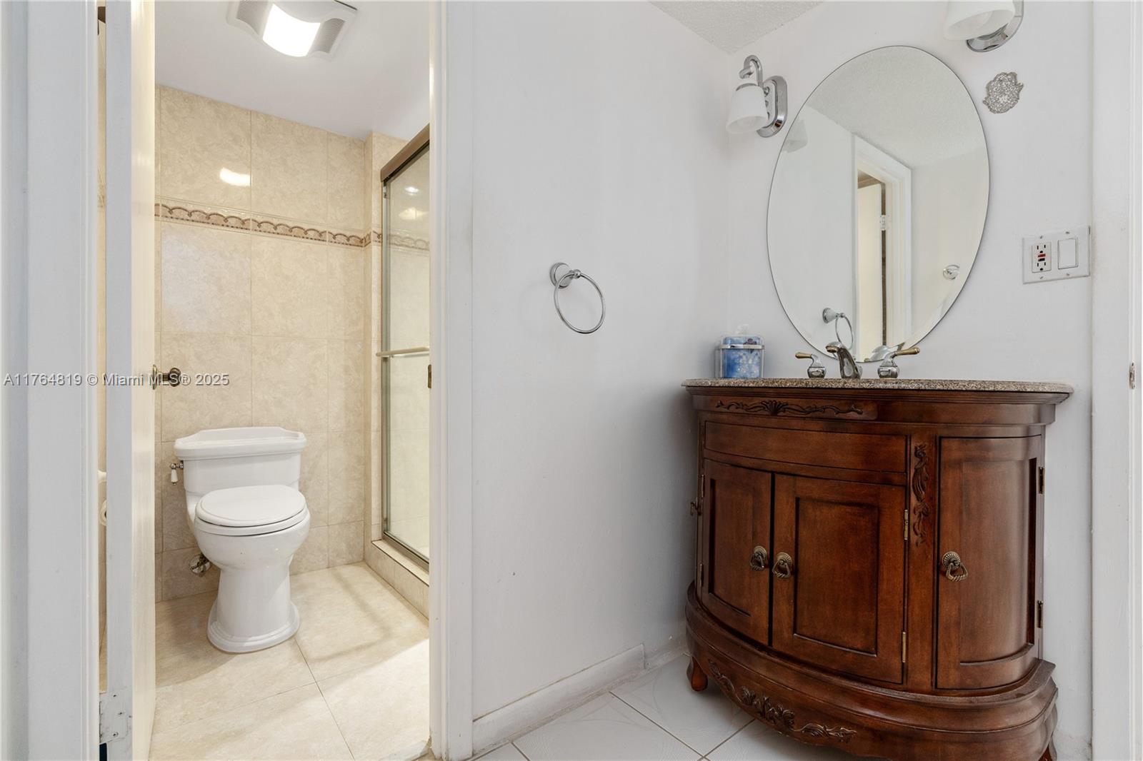 VILLA DORADA CONDO NO 2 - Residential